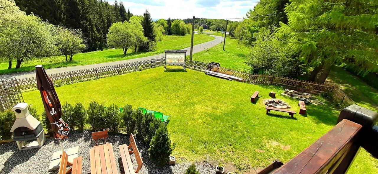 Hotel Penzion Studánka, Klíny Exterior foto